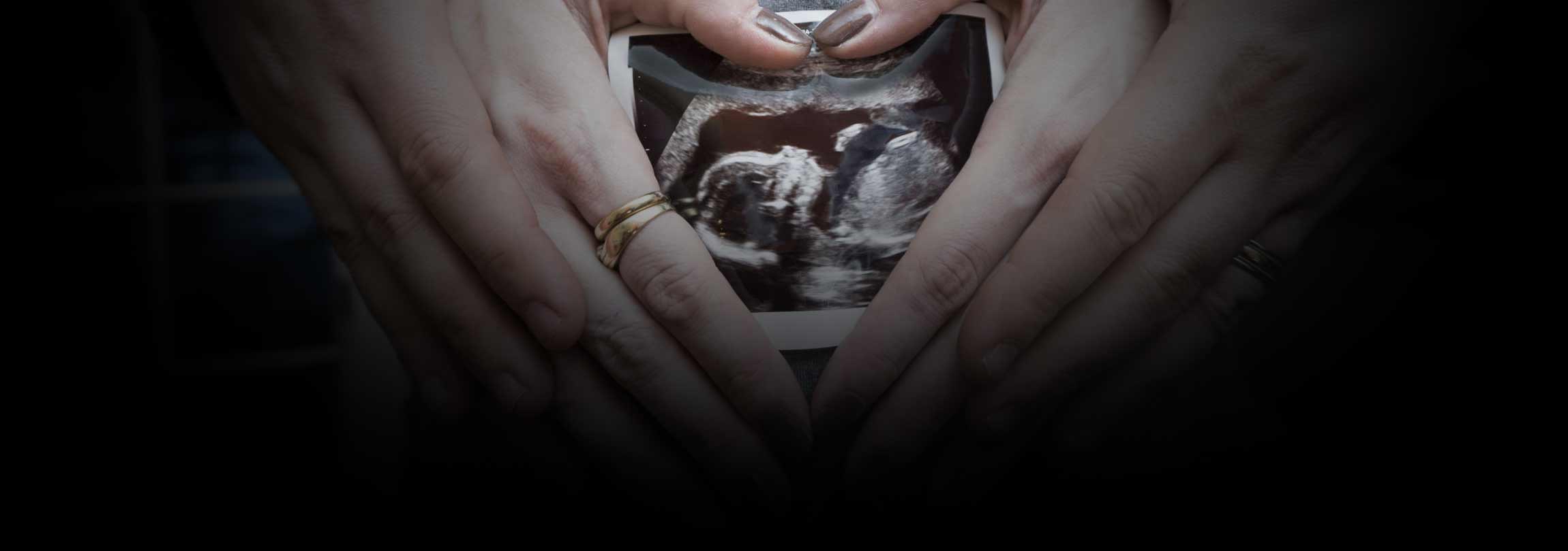 Os úteros das mulheres e as togas dos magistrados