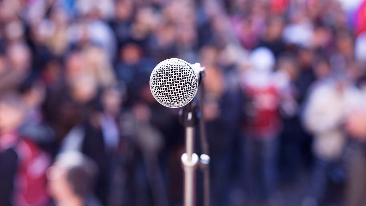 O papel da Igreja no mundo político