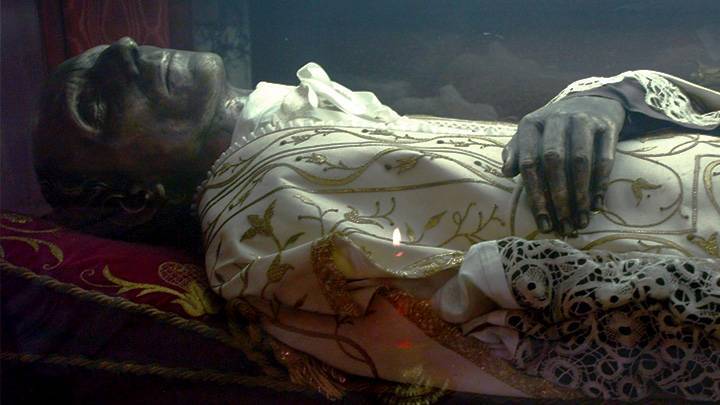 O corpo incorrupto de São Vicente Pallotti