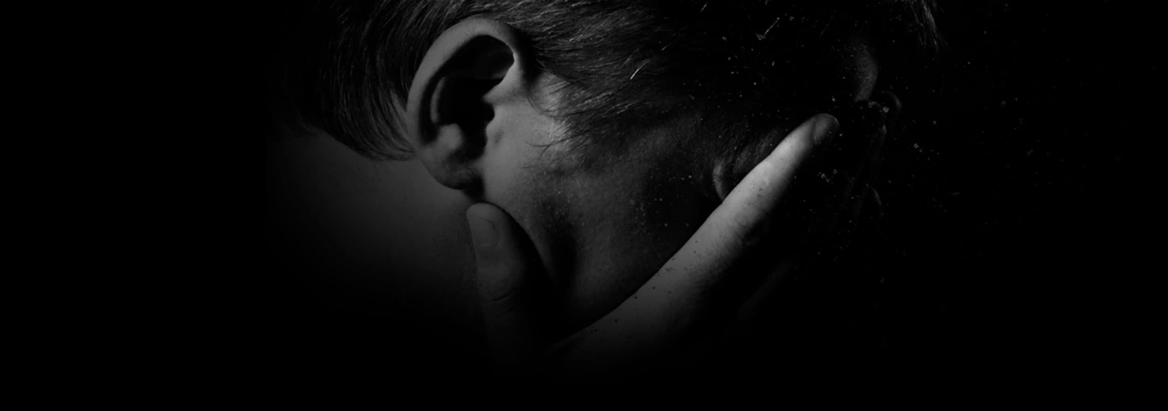 Jovem norte-americano é agredido por defender a vida