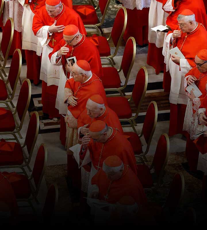 Uma breve história dos conclaves